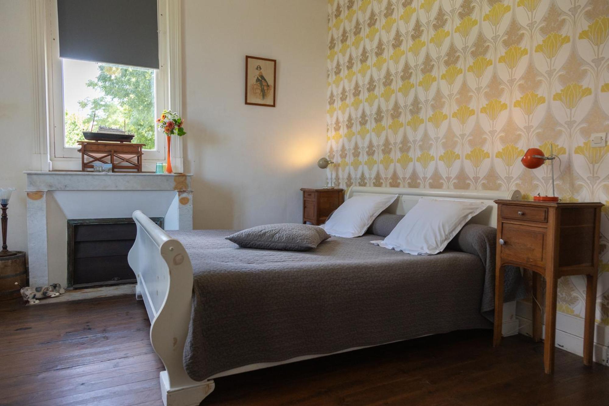 Le Domaine Du Meunier Hotel Mortagne-sur-Gironde Kültér fotó