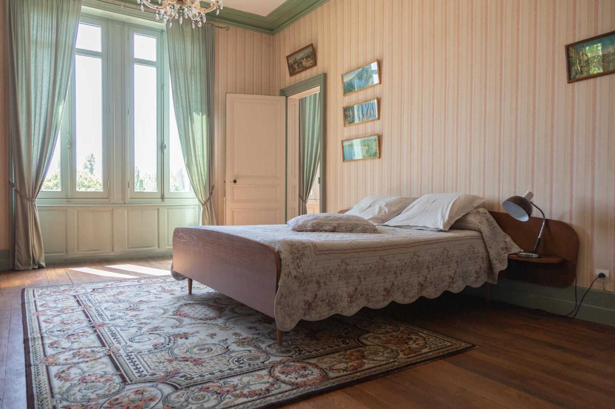 Le Domaine Du Meunier Hotel Mortagne-sur-Gironde Kültér fotó